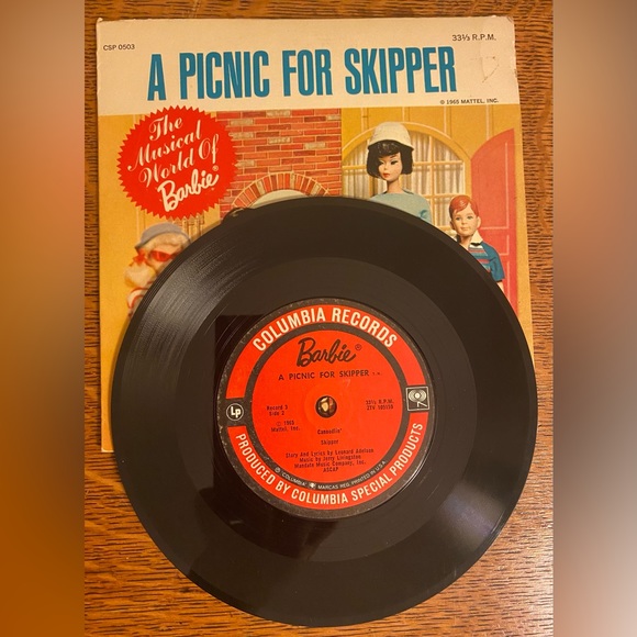 Set of 5 RARE 1965 Mattel Musical World of Barbie 7” Records, 45 RPM *See Notes - Picture 5 of 16